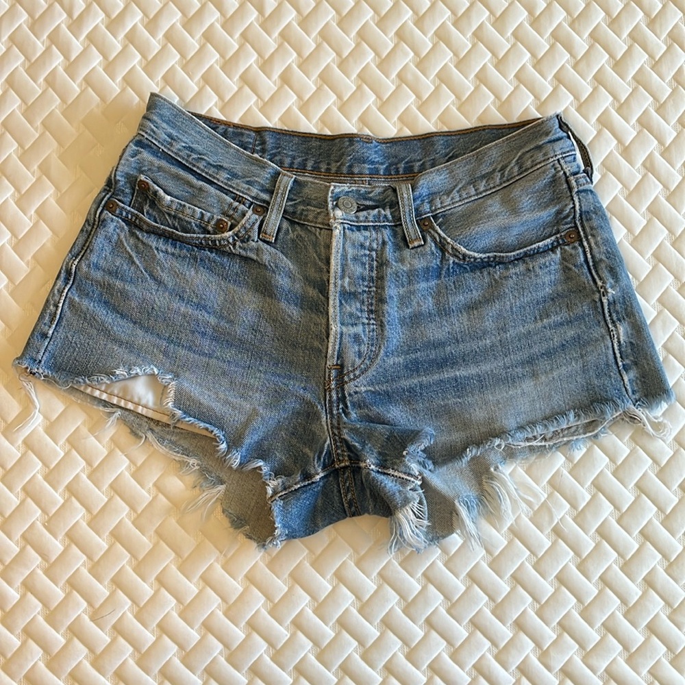 Levi’s denim shorts